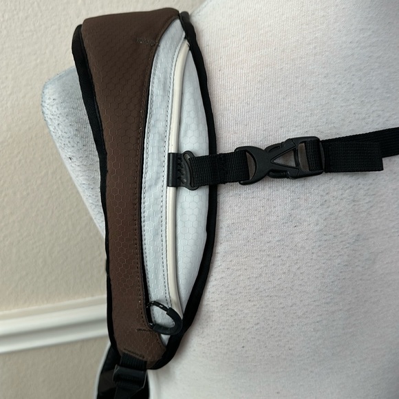 Spyder SILVERTON BACKPACK -Ash/Bison - Picture 10 of 15